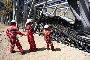 5 Experts while positioning and fixing the belt loops