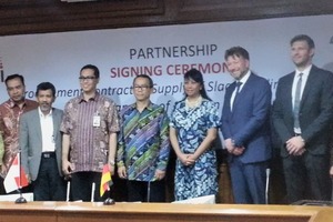 Contract signing at PT Krakatau Semen Indonesia with the Loesche team