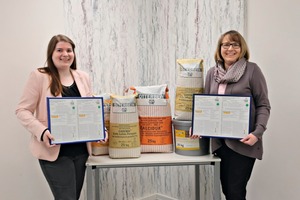 1 Pleased about their lime systems’ positive product rating: Chief Quality Assurance Officer Birte Rowold (at right) and Product Manager Bettina Rüger