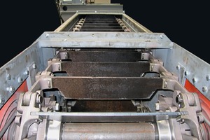 19 Aumund drag chain conveyor type TKF