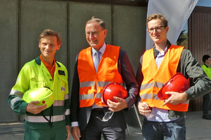 5 Dr. Joseph Kitzweger, Lafarge Cement Plant in Mannersdorf, with Dr. Thomas und Alexander Loesche