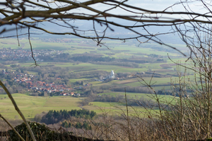 1 The Köhler Kalk lime works is idyllically situated in the Meiß-ner-Kaufunger Forest Nature Park