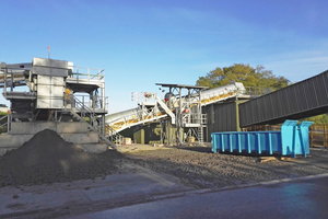3 This is where the conveying begins. The material is transported from the stockpile onto the Pipe Conveyor
