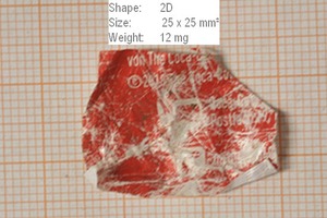 3 Results for two typical particles from comminution in a shredder(top: label from a drink bottle, bottom: commercially available peg)