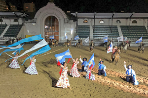 4 The Argentinian hosts delighted the attendees with a folklore show in the evening, which also provided ample time to share experiences