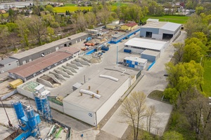 Sanit-Trans has its headquarters in Międzyrzecze Górne in the Silesian foothills, about 45 km south of Katowice/Poland
