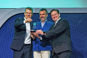 2 Delighted with the award (from left to right): Jürgen Nowicki, Executive Vice President Linde plc and CEO of Linde Engineering, Cédric de Meeûs, Head of Public Affairs & Social Impact at Holcim and Philip Glörfeld (Director Sales Europe, Africa CIS) at thyssenkrupp Polysius GmbH